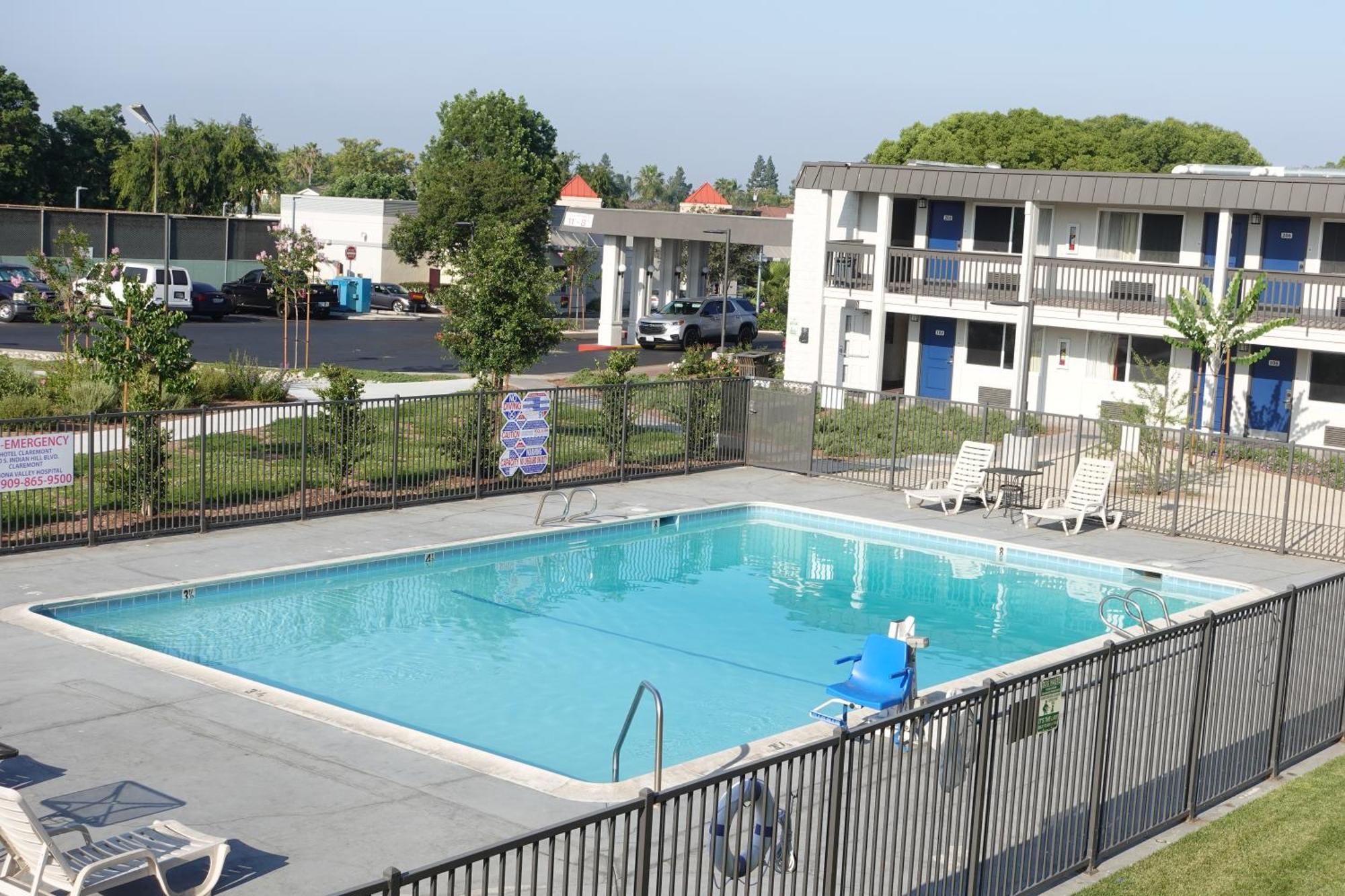 Hotel 6-claremont, Ca Claremont