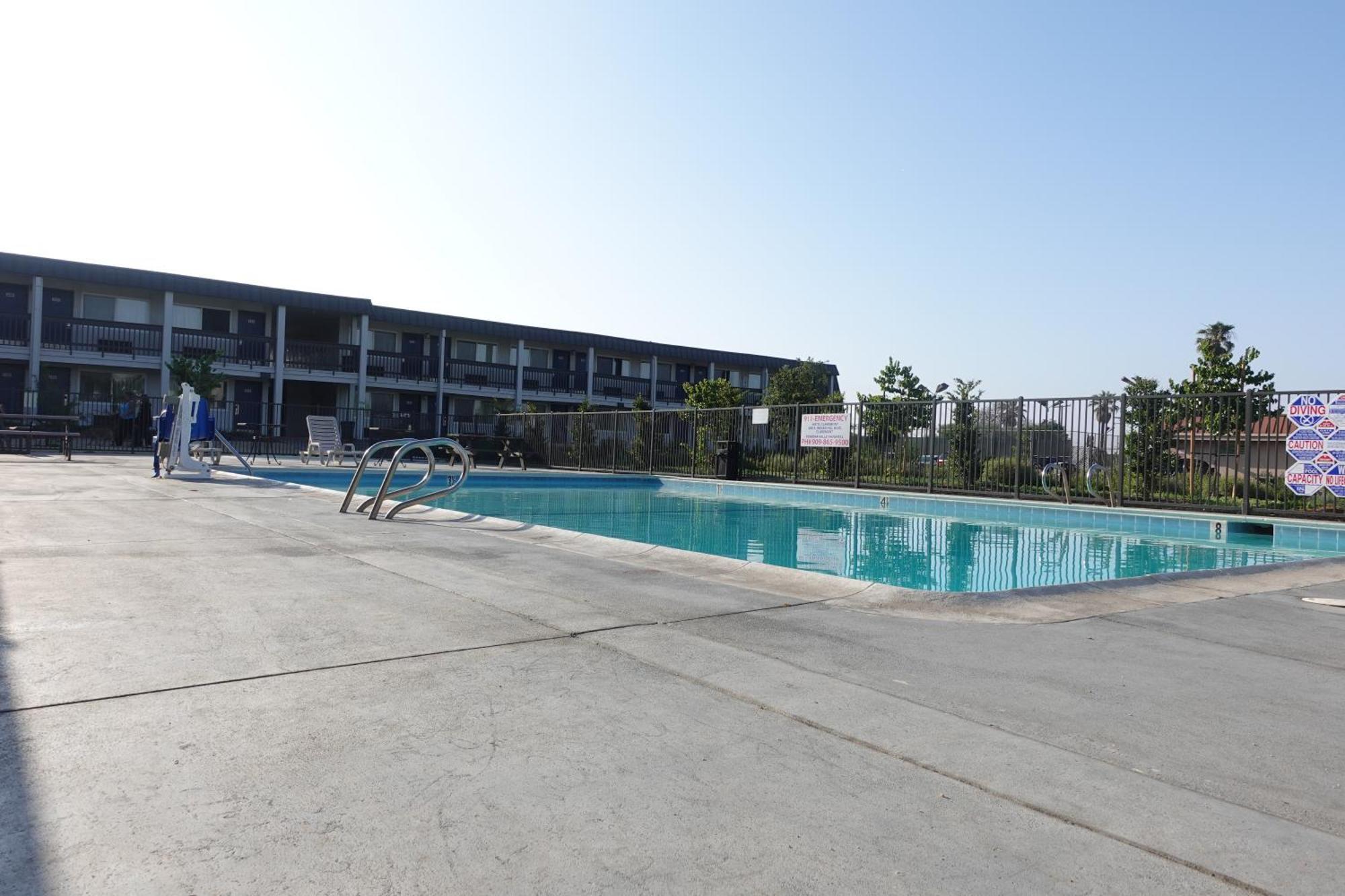 6-claremont, Ca Hotel 2*