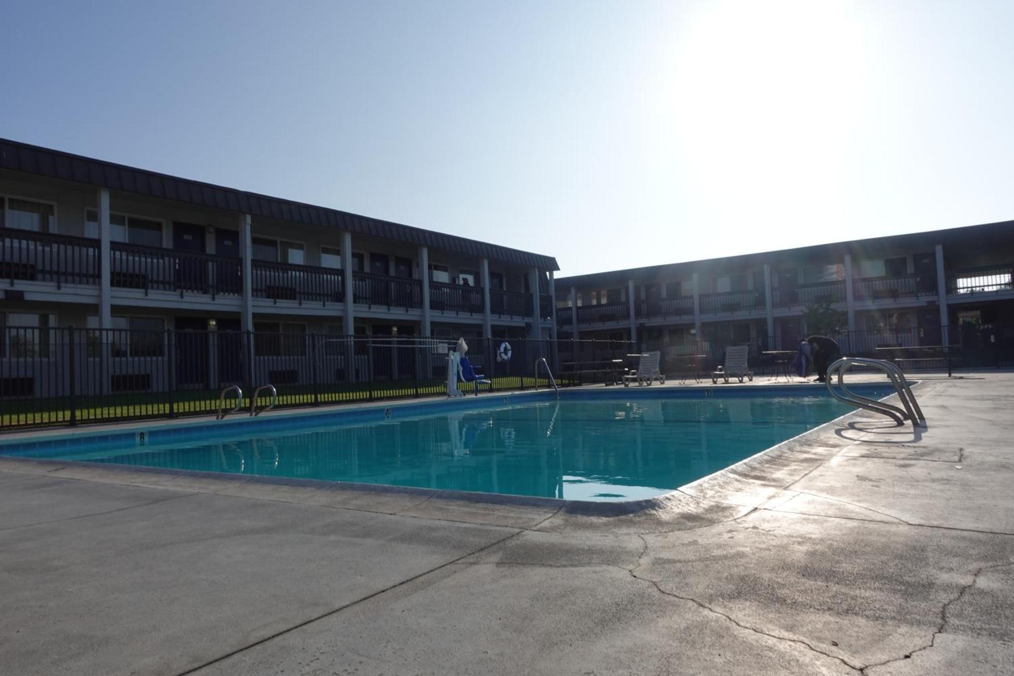 6-claremont, Ca Hotel 2*
