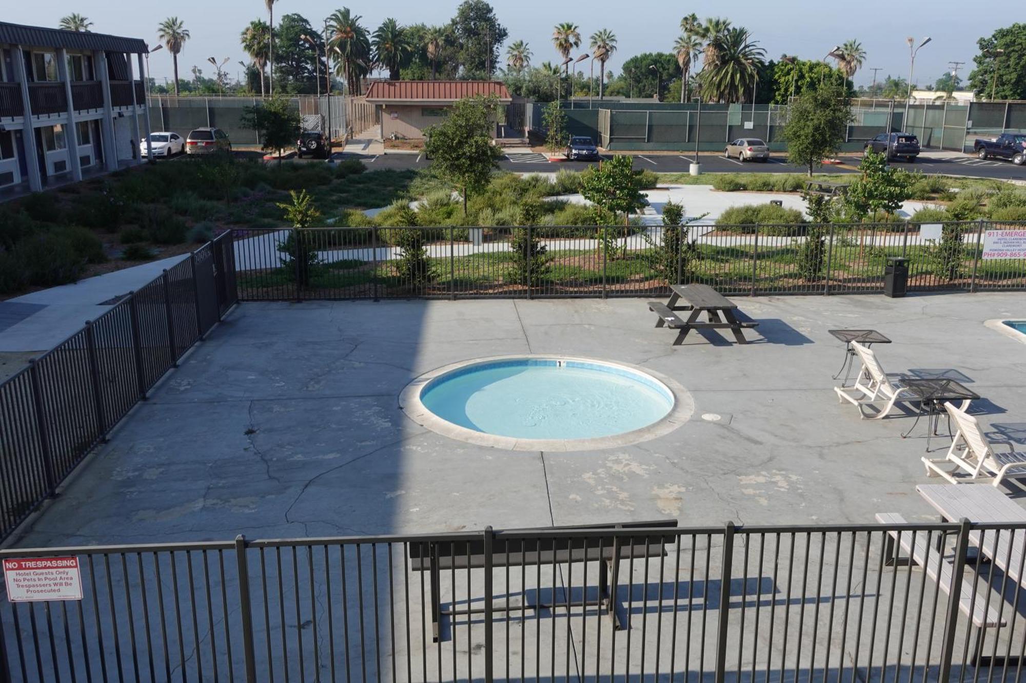 Hotel 6-claremont, Ca Claremont
