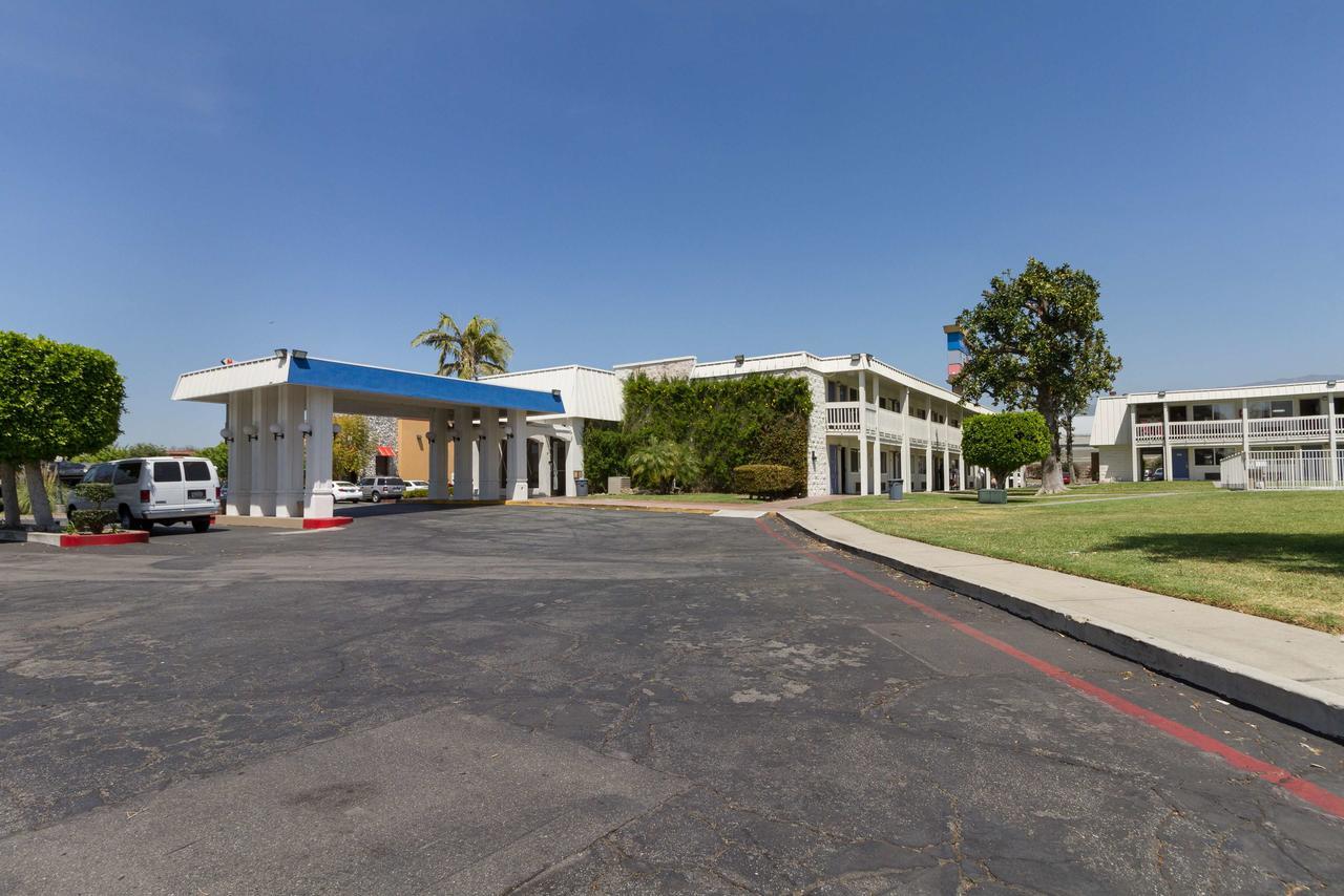 6-claremont, Ca Claremont