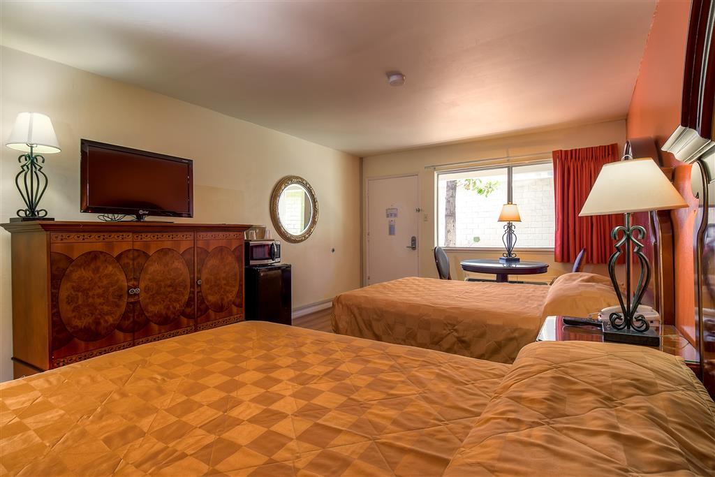 Hotel 6-claremont, Ca